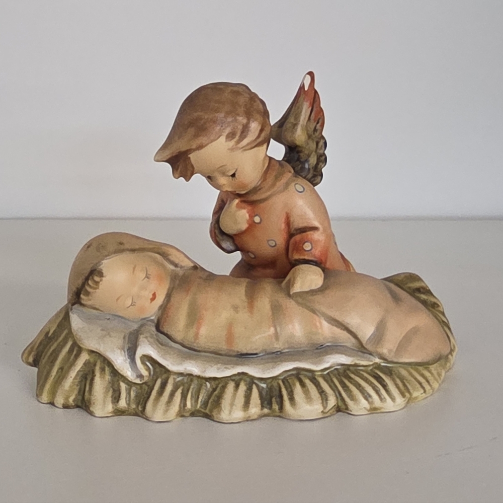 M I Hummel "Angelic Sleep" Candleholder TMK 6